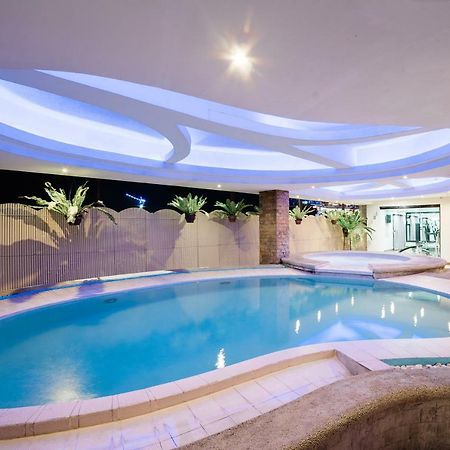 The Pinnacle Hotel And Suites Davao City Eksteriør bilde